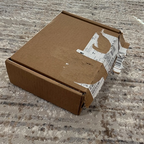 Louis Vuitton empty box - Picture 3 of 8